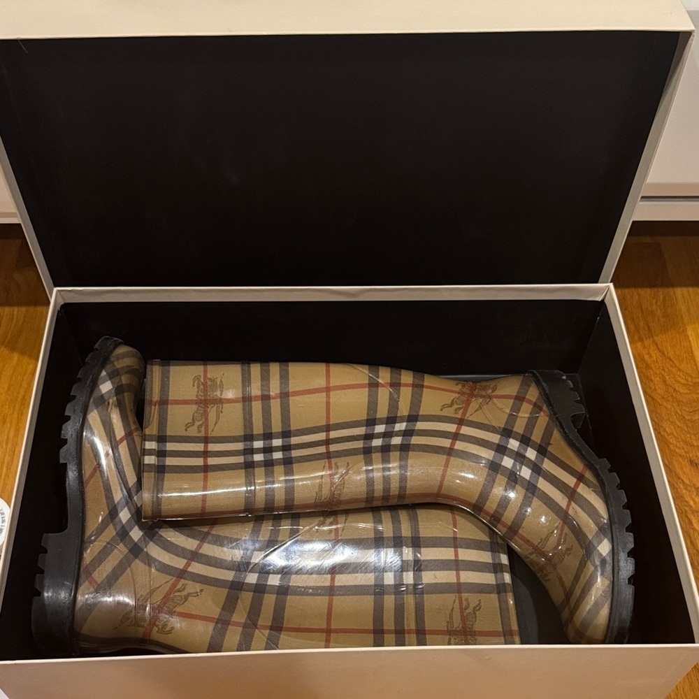 Burberry Beige and Black Checkered Boots